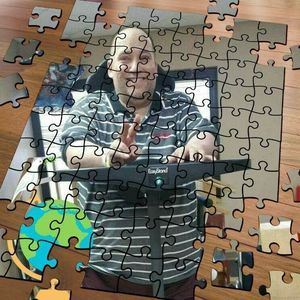 Meet your Posher, Jose l.